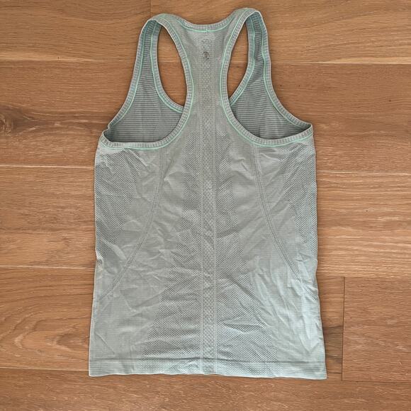 Lululemon Swiftly Tech Racerback Tank Top sz 6 - Picture 2 of 3